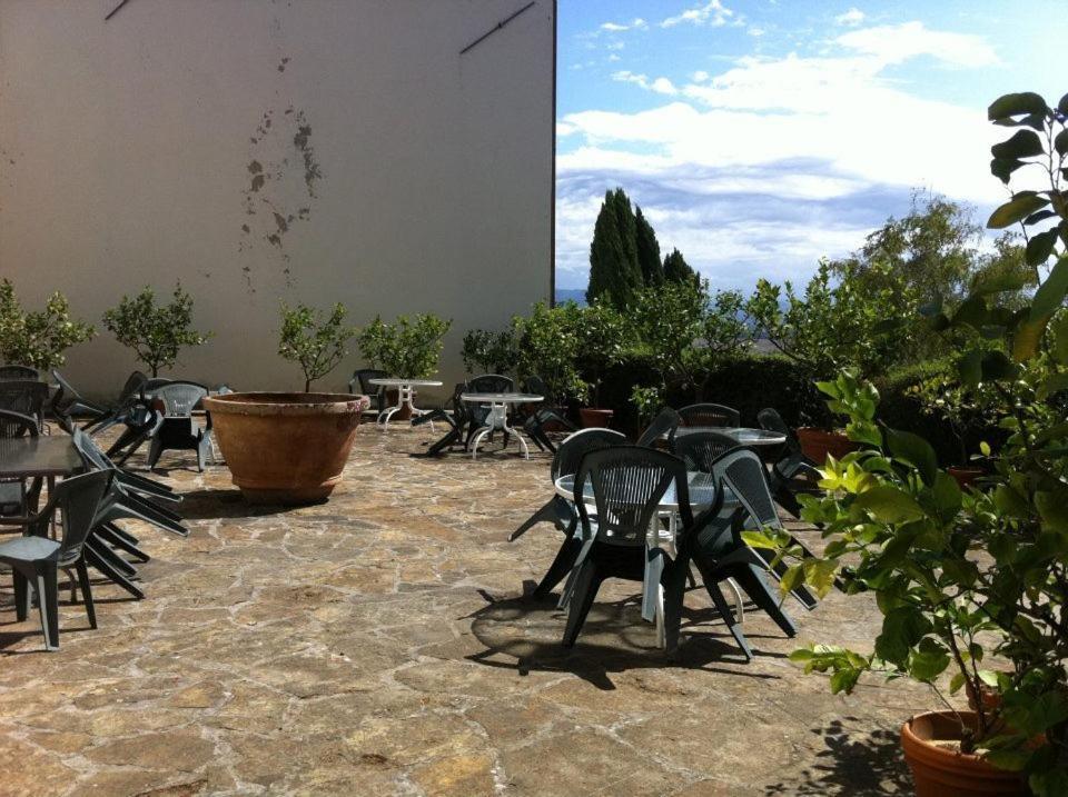 הוילה גאליאנו Agriturismo Il Palazzaccio מראה חיצוני תמונה